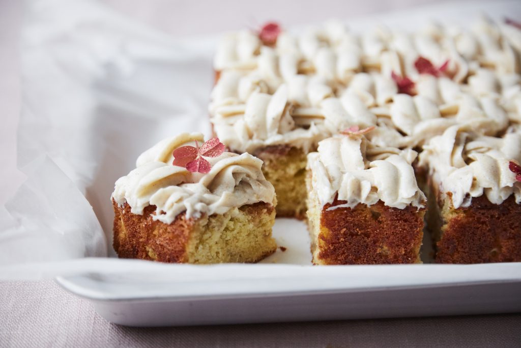 bradepandekage med æble