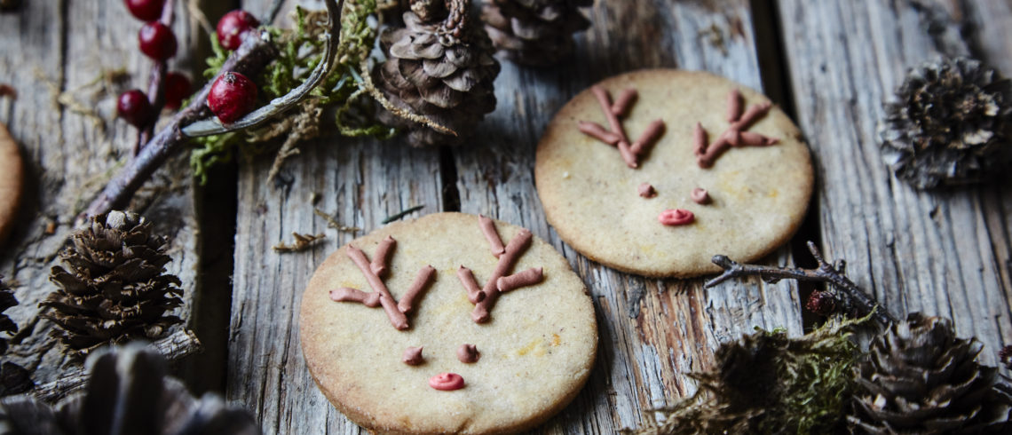 småkager med appelsin og kanel