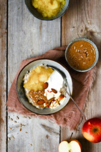 grød med æblekompot