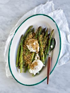 grillede asparges