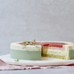 moussekage med rabarber