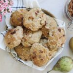 koldhævede brunchboller med nødder