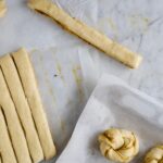 pestosnurrer med rød pesto