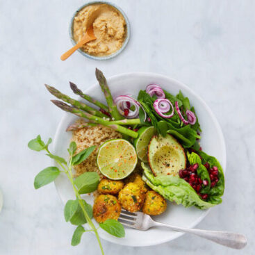 spicy falafel bowl