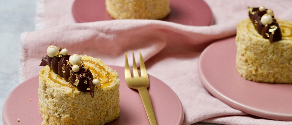 roulade med abrikoskompot