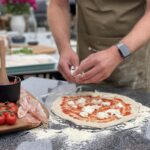 pizza bagt på grill