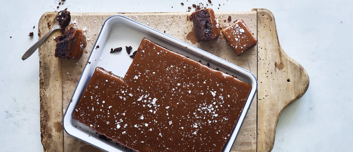 brownie med saltkaramel