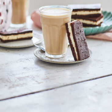 Mælkesnittekage+kaffe