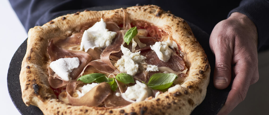 Nem napolitansk pizza med biga - Melblanding