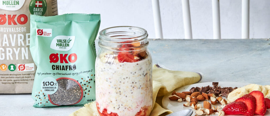 Overnight oats med jordbær og banan